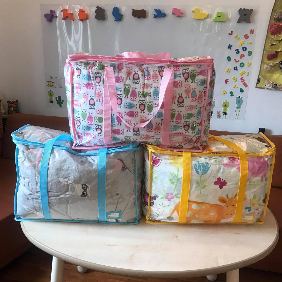 Hello Boxy 23L 手提式 高清儲物袋 (亮黃) - L41.5 x W21.5 x H26 cm