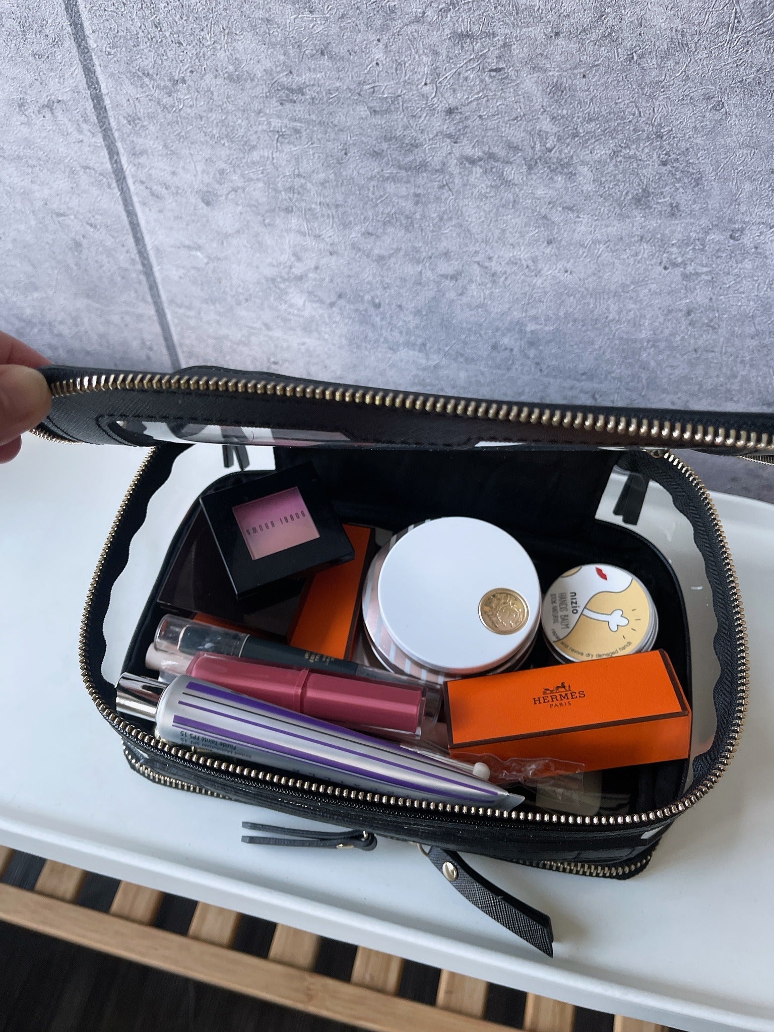 ME Clarity 1.5L ME02S 方形化妝包 S 單層 (亮黑) - L19 x W6 x H13.5cm