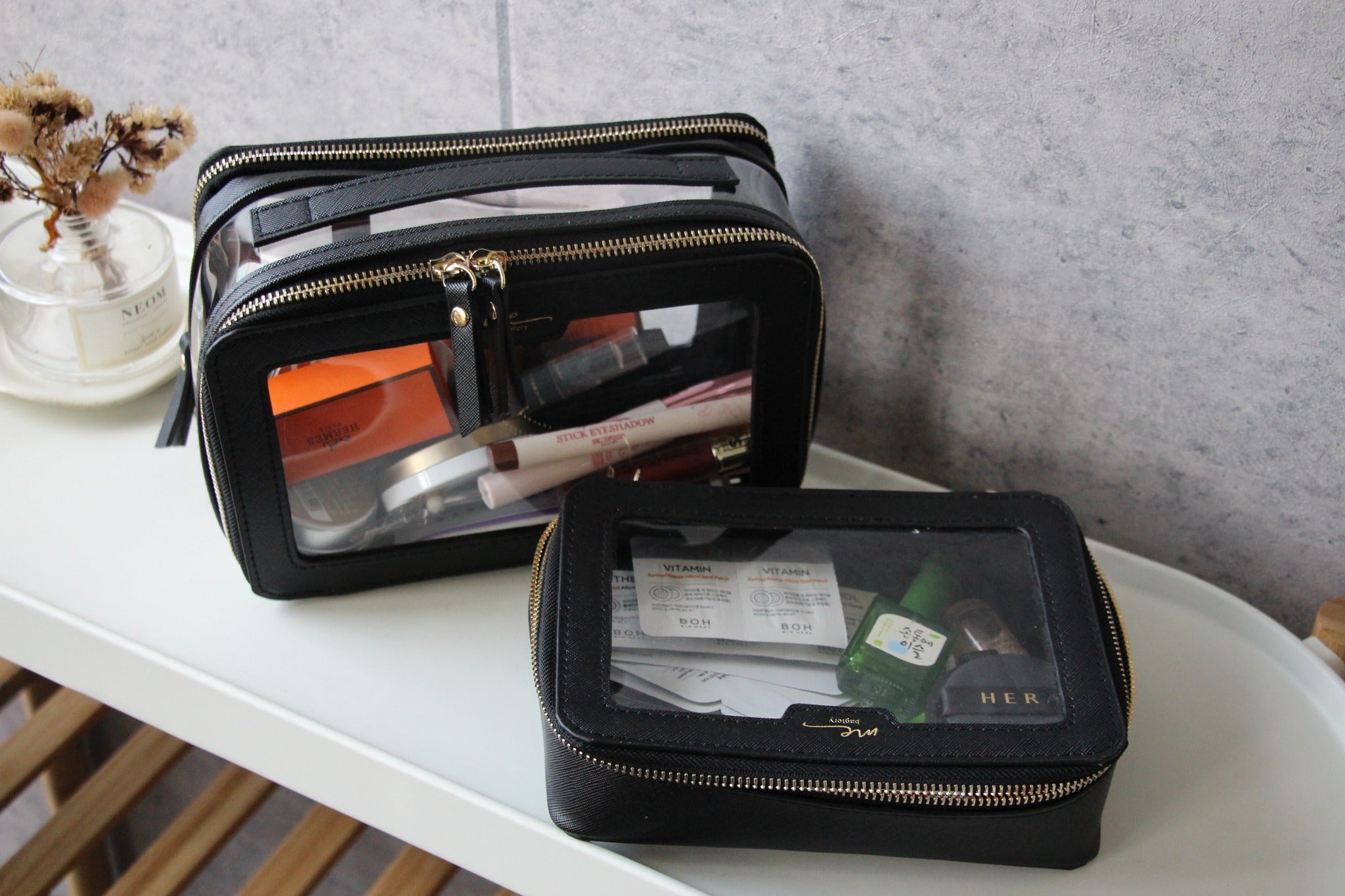 ME Clarity 1.5L ME02S 方形化妝包 S 單層 (亮黑) - L19 x W6 x H13.5cm