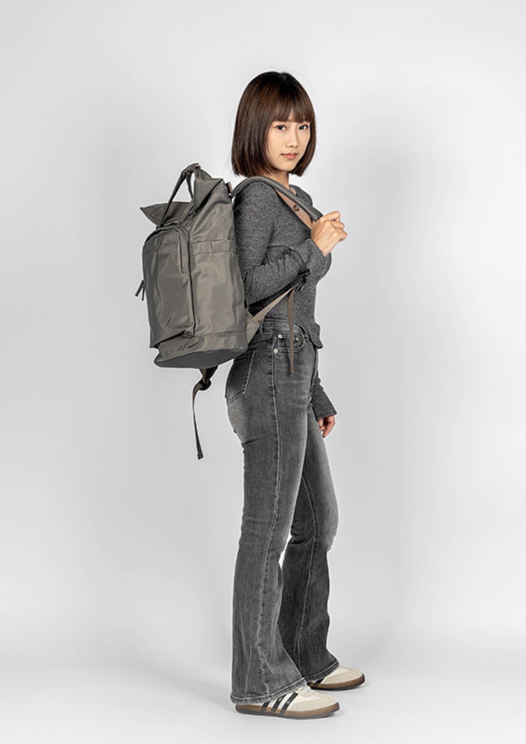 ME Antonia (L) 休閒通勤背包 20L (麻石灰)