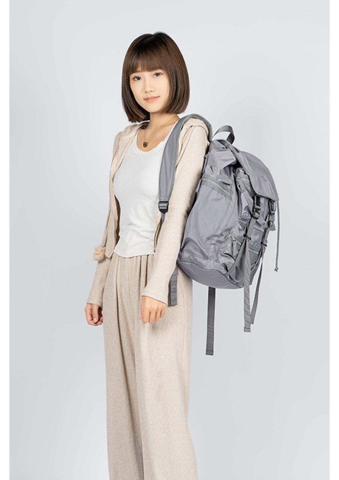 ME Caroline 多袋口旅行背包 20L (淡雅灰)