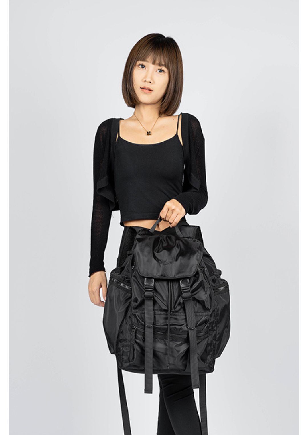 ME Caroline 多袋口旅行背包 20L (亮黑)