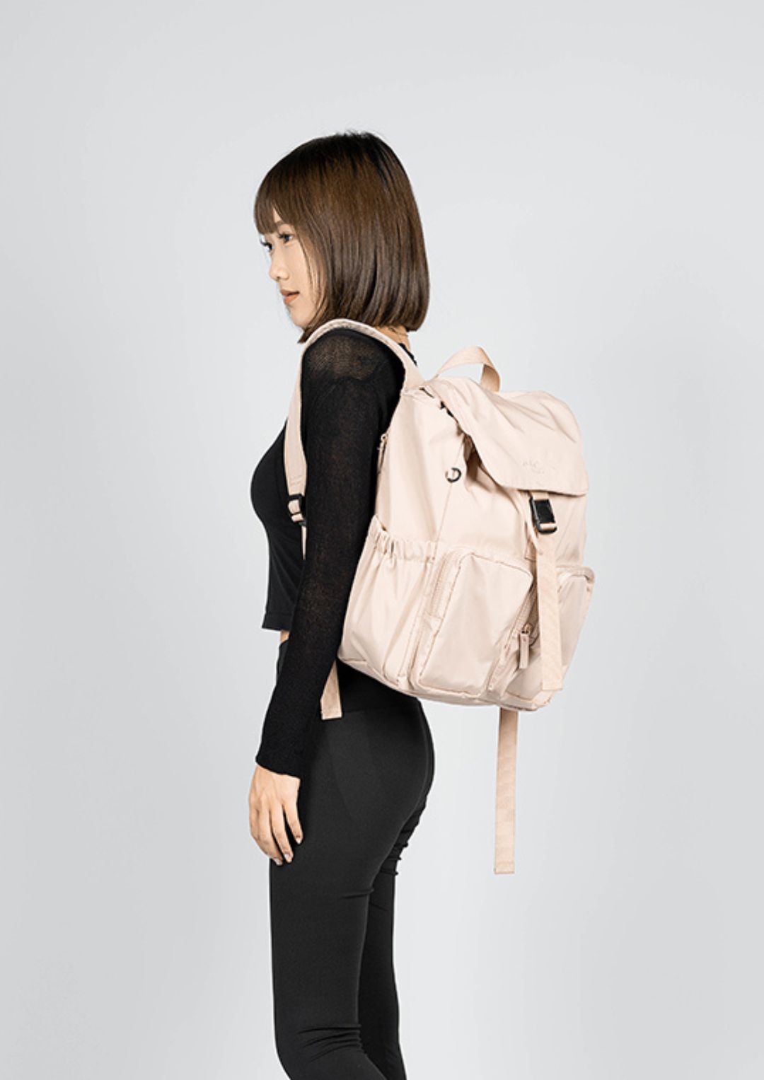 ME Hulda 日常簡約背包 拿鐵奶
